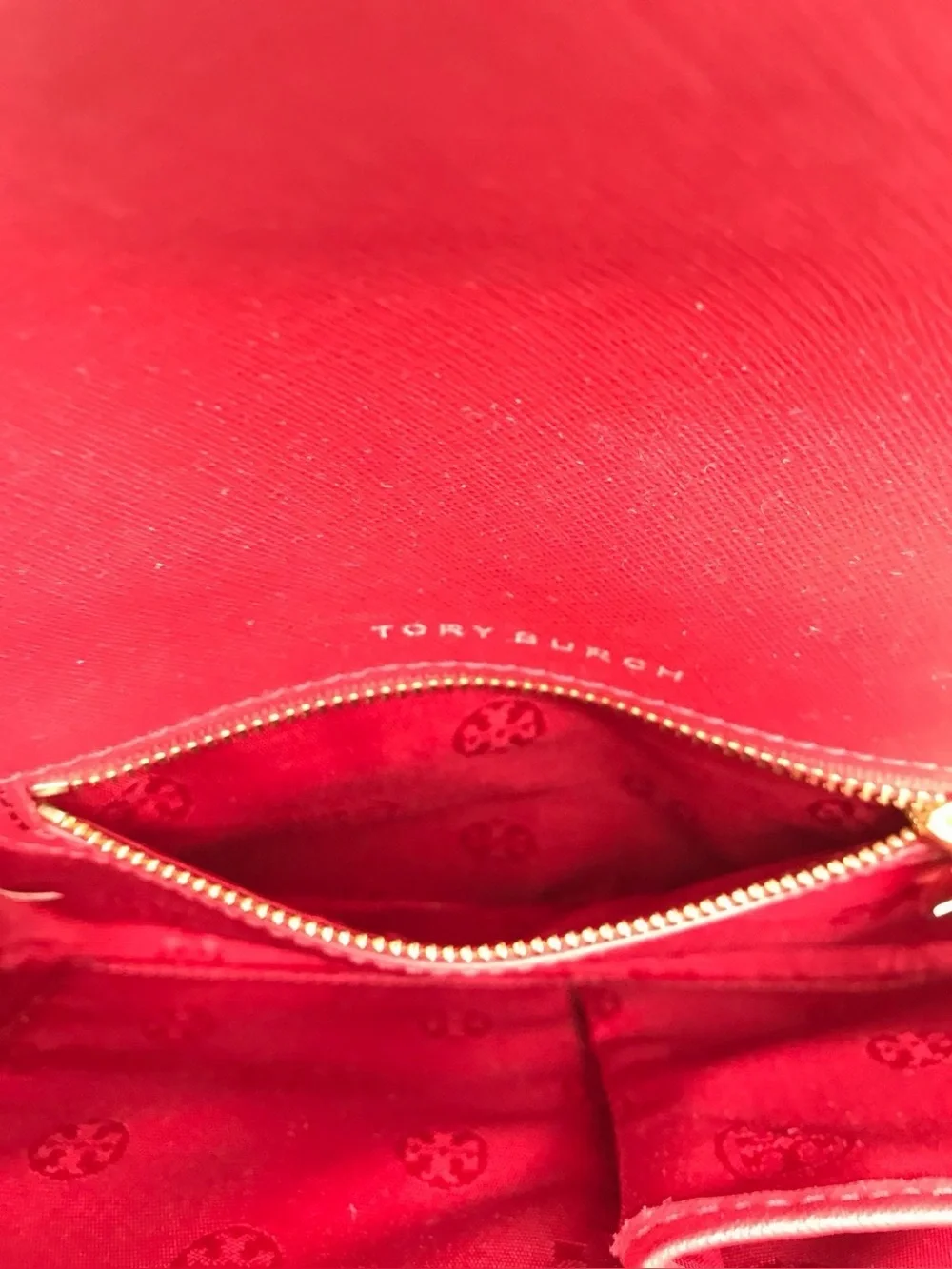 Tory Burch Red Saffiano Leather Crossbody Wallet On Chain Clutch Purse Gold Logo